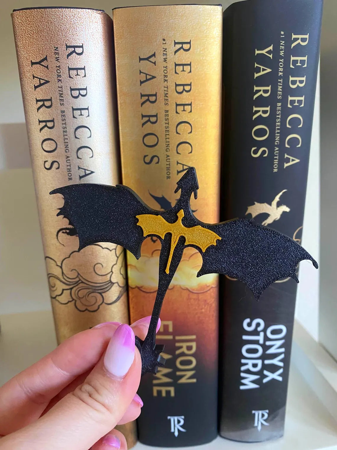 Dragons Bookshelf Decor