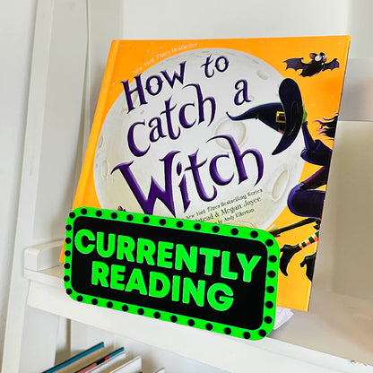 Halloween "Currently Reading" Book Display