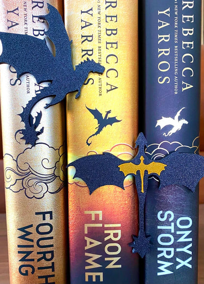 Dragons Bookshelf Decor