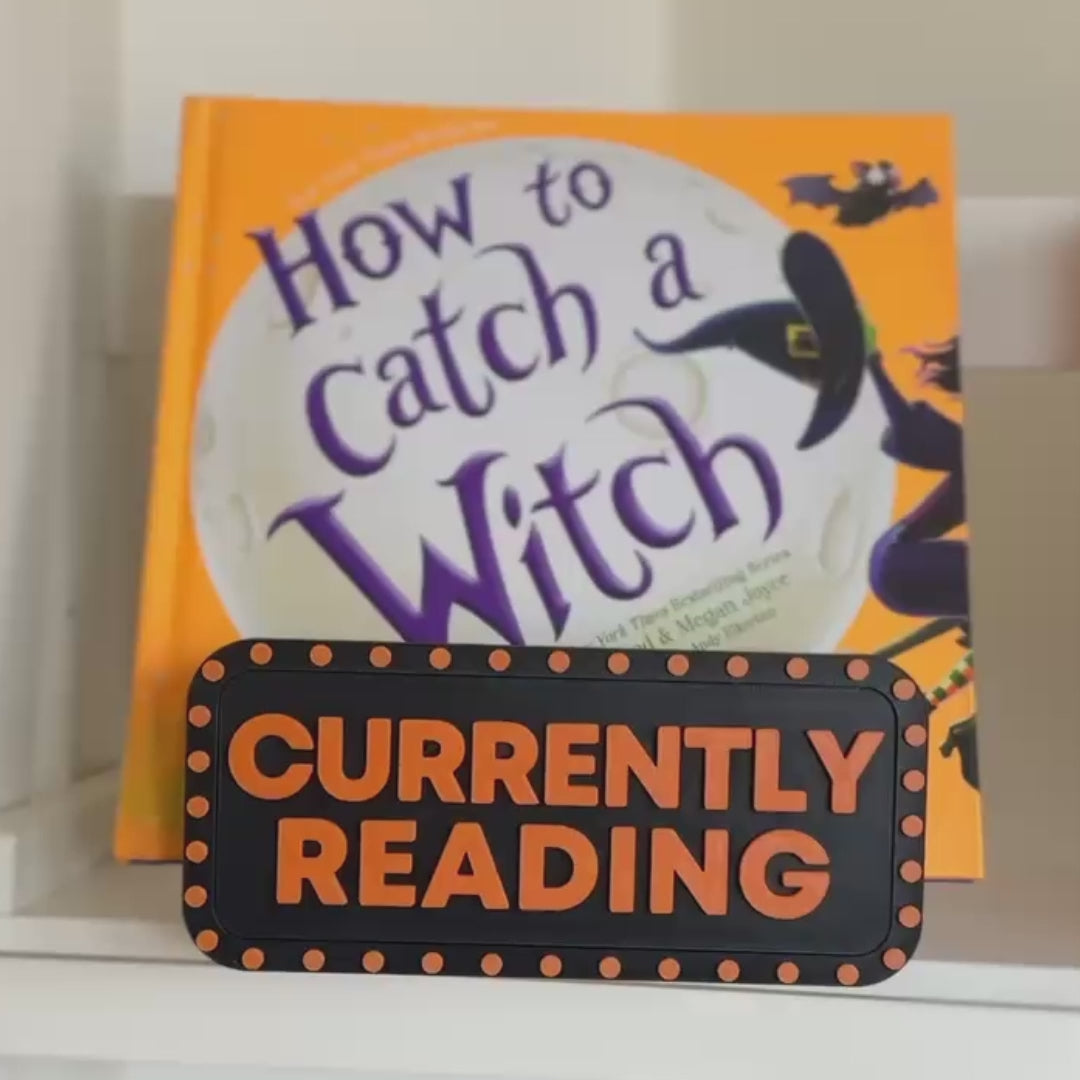 Halloween "Currently Reading" Book Display